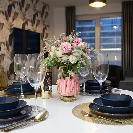 E012 Polanki Aqua Apartamento