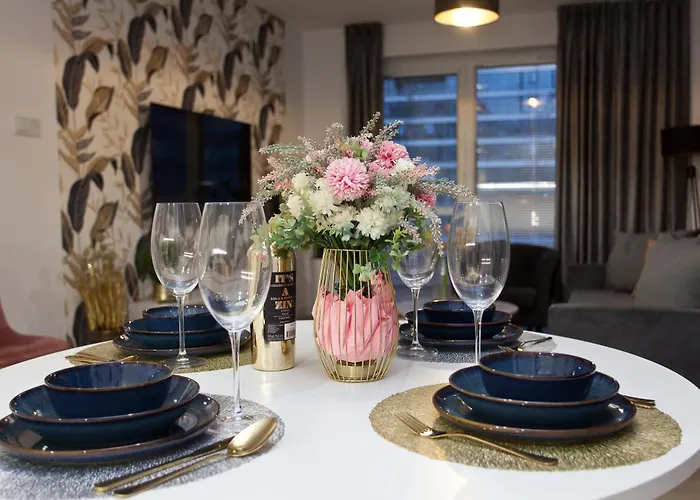 E012 Polanki Aqua Apartment